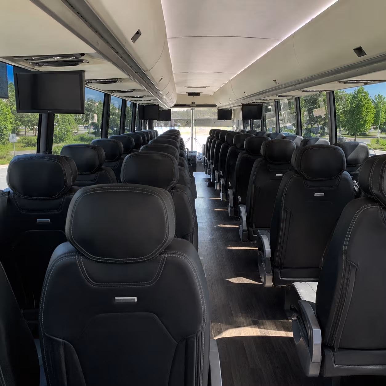 overnight and long haul bus rentals for south fulton sports and event groups