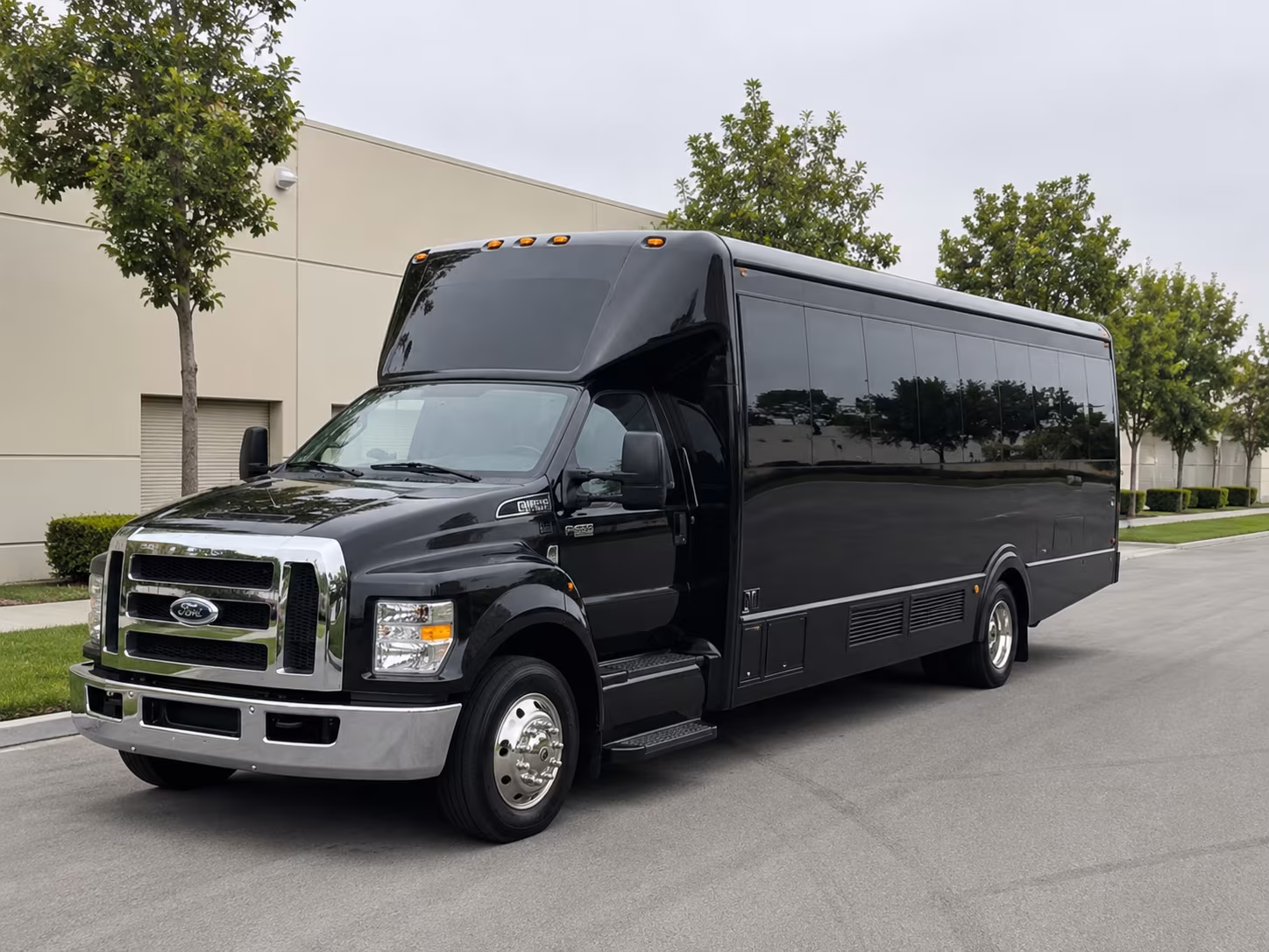 rent a party bus to georgia wine and food festivals from south fulton