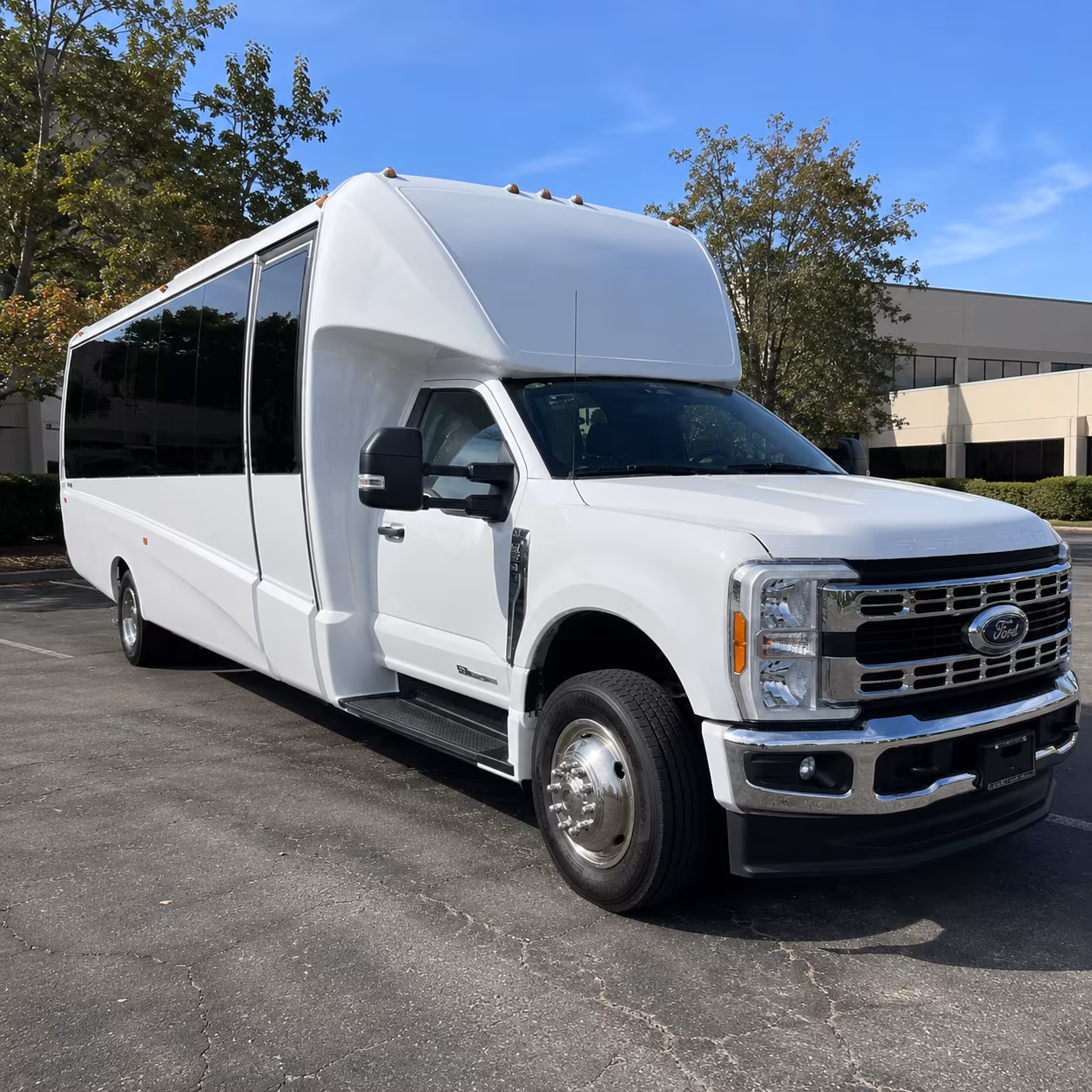 sprinter vans and minibuses for executive and small group corporate travel